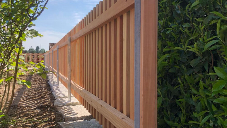 Staketenzaun aus dem 2025 in 4537 Wiedlisbach Schweiz von Zaunteam Nordwest.