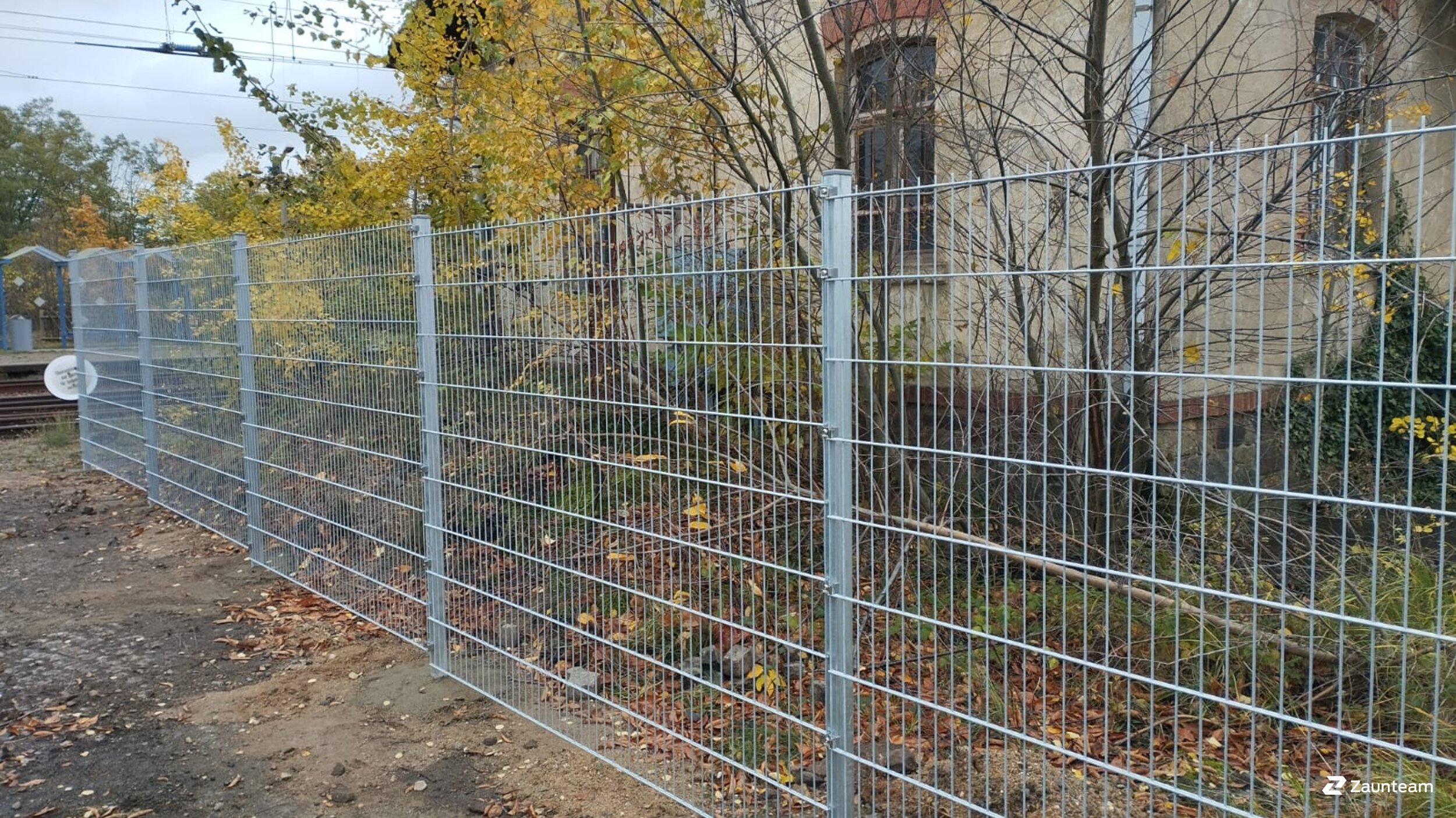 Doppelstabmattenzaun aus dem 2023 in 01445 Radebeul Deutschland von Zaunteam Dresden-Nord.