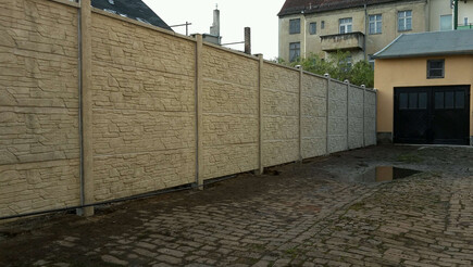 Betonzaun aus dem 2017 in 04610 Meuselwitz Deutschland von Zaunteam Ostthüringen.