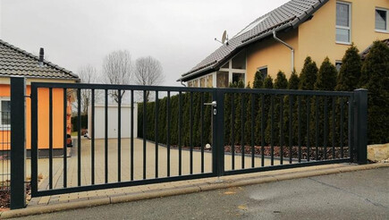 Sonstige Modelle aus dem 2021 in 04600 Altenburg Deutschland von Zaunteam Ostthüringen.