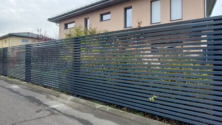 Aluminium Sichtschutz aus dem 2023 in 04510 Meuselwitz Deutschland von Zaunteam Ostthüringen.