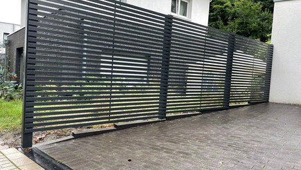Protection brise-vue en aluminium de 2022 à 45257 Essen Allemagne de Zaunteam Essen.