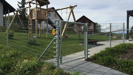 Knotengitter aus dem 2017 in 6265 Roggliswil Schweiz von Zaunteam Willimann AG.