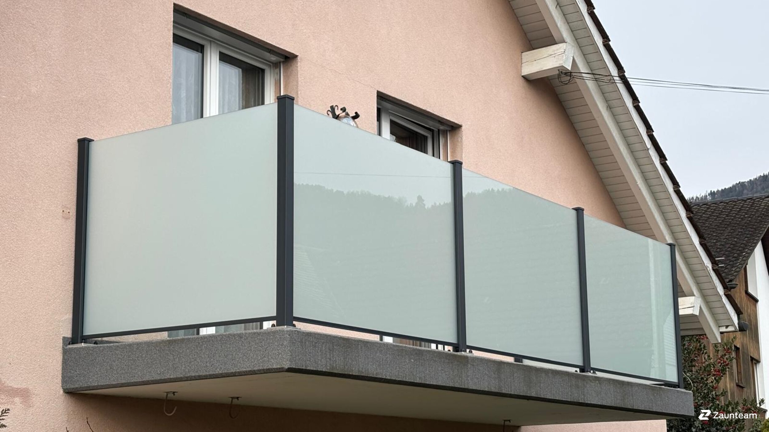 Glas Zaun aus dem 2025 in 9445 Rebstein Schweiz von Zaunteam Rheintal.