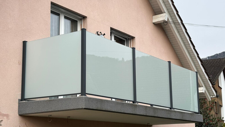 Glas Zaun aus dem 2025 in 9445 Rebstein Schweiz von Zaunteam Rheintal.