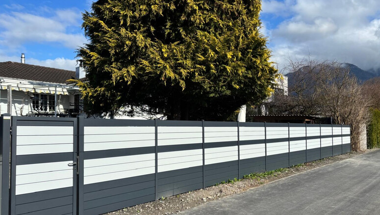 Protection brise-vue en aluminium de 2026 à 9444 Diepoldsau Suisse de Zaunteam Rheintal.