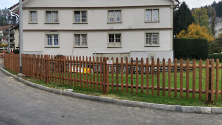 Palisadenzaun aus dem 2021 in 9000 St. Gallen Schweiz von Zaunteam Appenzellerland.