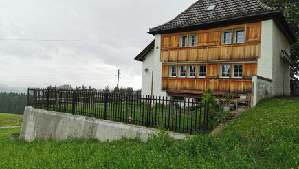 Clôture classique de 2021 à 9055 Bühler Suisse de Zaunteam Appenzellerland.