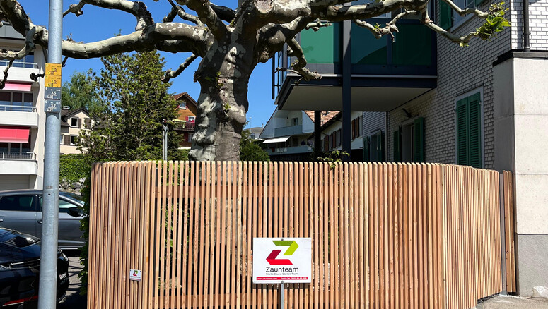 Holz Sichtschutz aus dem 2025 in 9200 Gossau Schweiz von Zaunteam Appenzellerland.