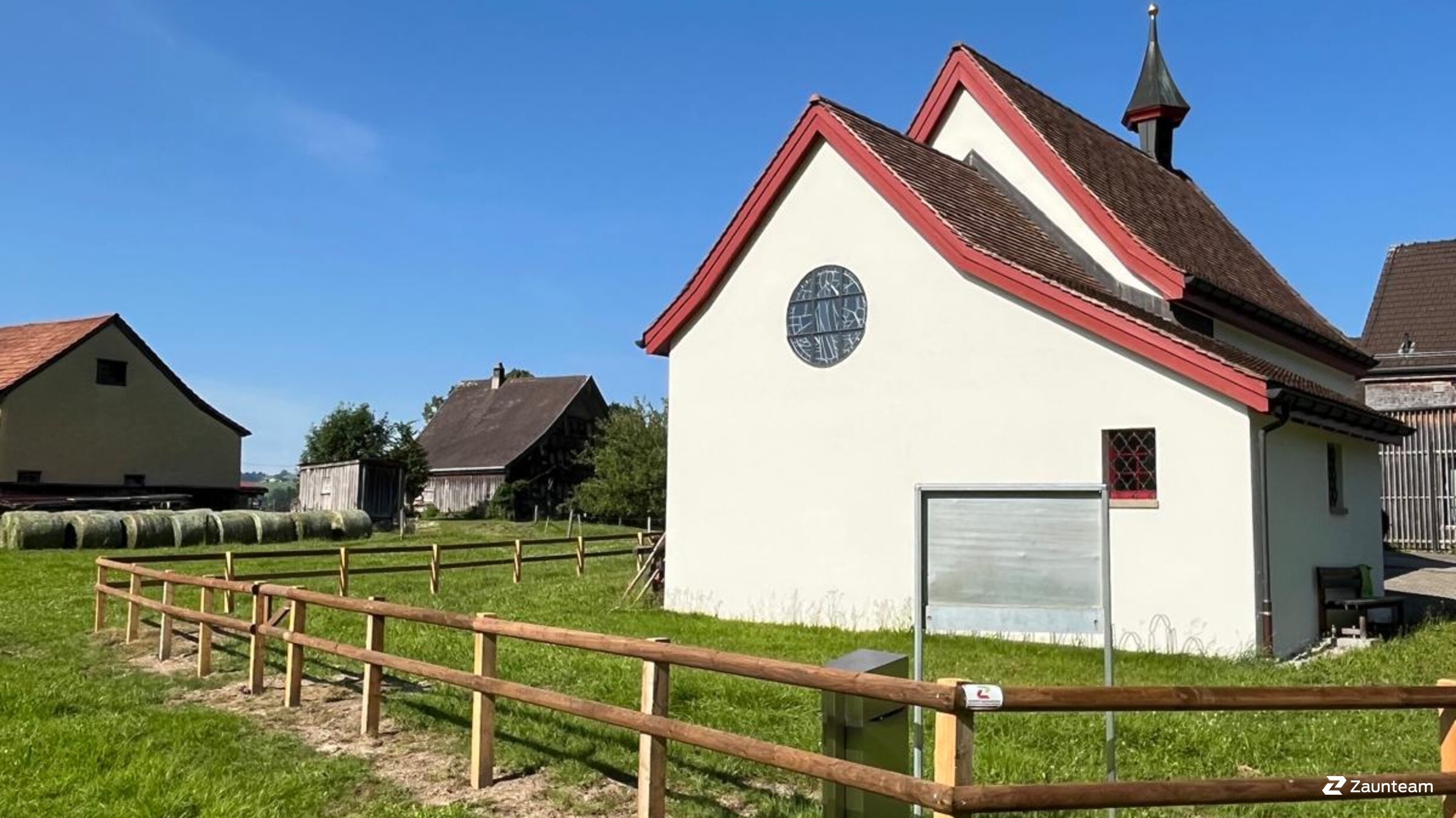 Halbrundlattenzaun aus dem 2025 in 9050 Appenzell Enggenhütten Schweiz von Zaunteam Appenzellerland.