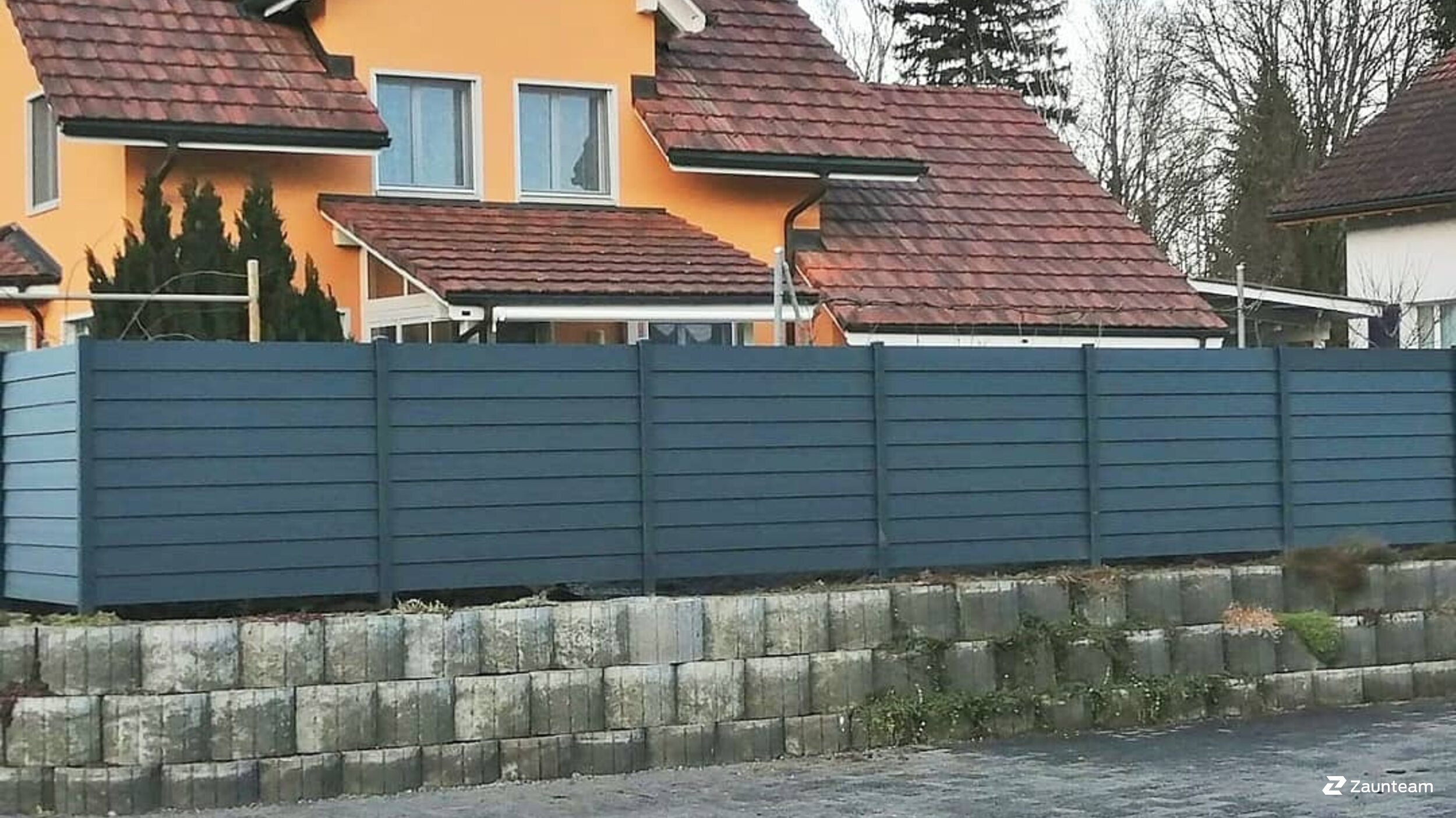 Aluminium Sichtschutz aus dem 2021 in 9470 Buchs Schweiz von Zaunteam Werdenberg.