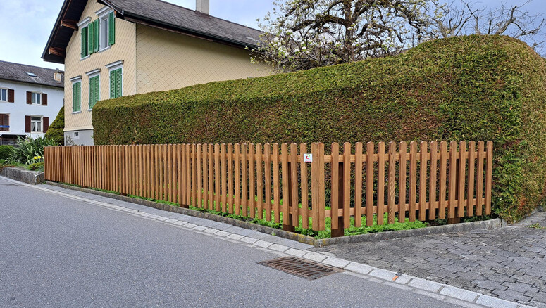 Clôture en lattes de 2026 à 9470 Buchs Suisse de Zaunteam Werdenberg.