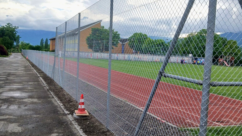 Ballfangzaun aus dem 2026 in 9465 Salez Schweiz von Zaunteam Werdenberg.