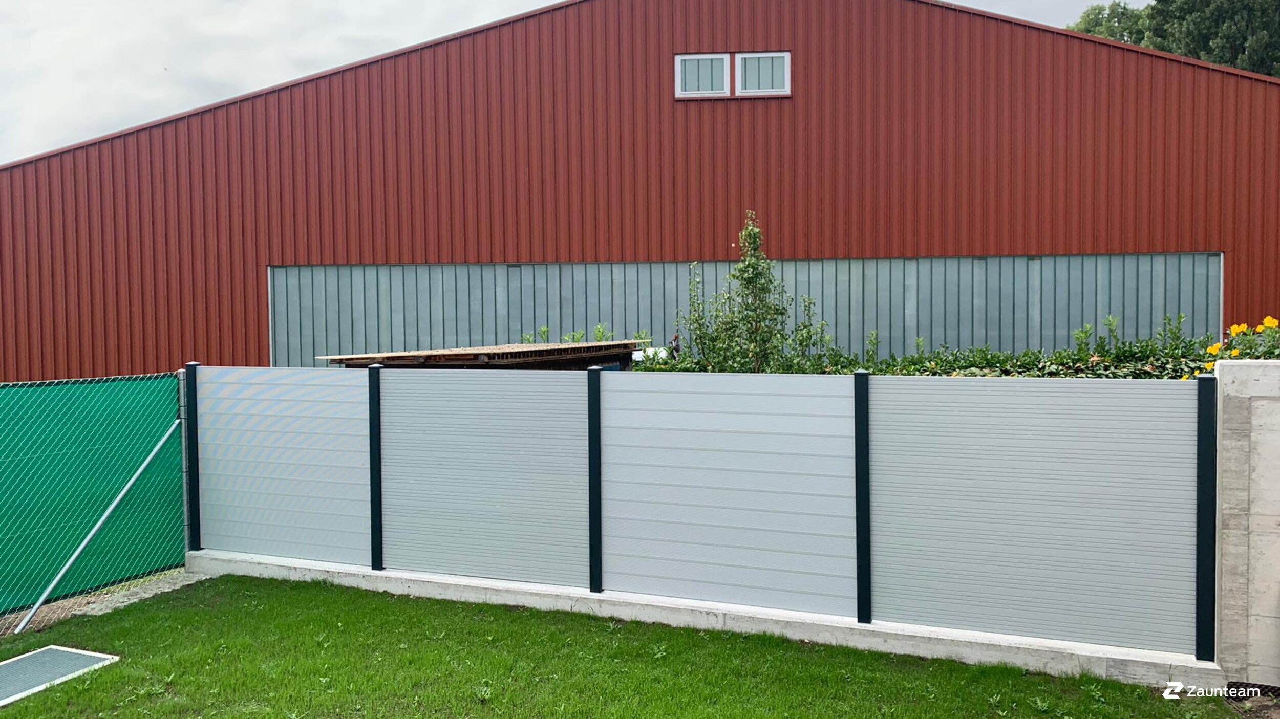 Aluminium Sichtschutz aus dem 2019 in 9490 Vaduz Schweiz von Zaunteam Heidiland.