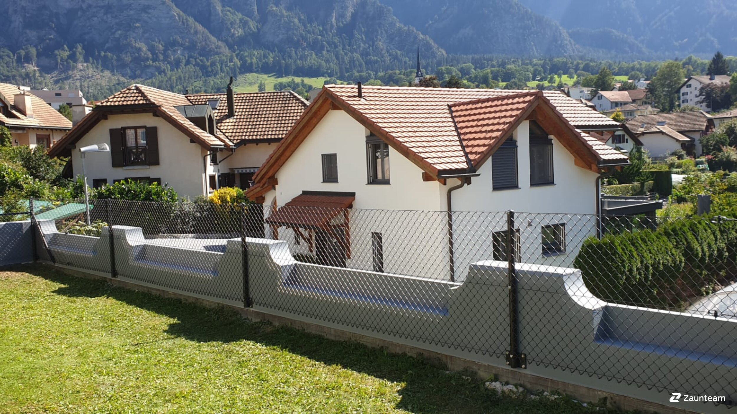 Grillage simple torsion de 2019 à 7206 Igis Suisse de Zaunteam Heidiland.