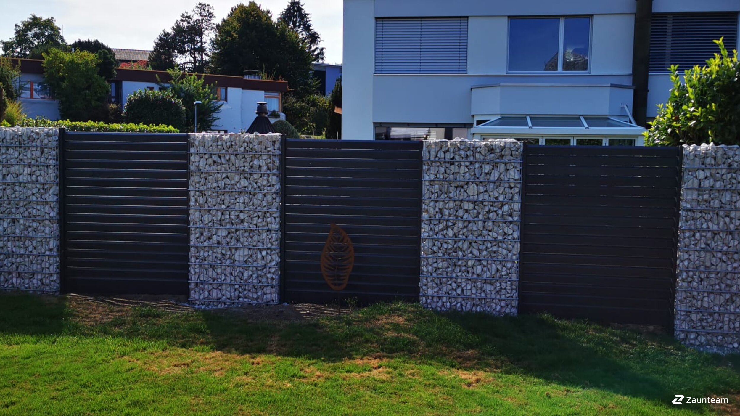 Aluminium Sichtschutz aus dem 2020 in 5630 Muri Schweiz von Zaunteam Aargau AG.