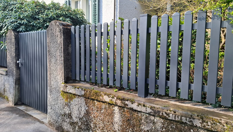 Aluzaun aus dem 2026 in 5000 Aarau Schweiz von Zaunteam Aargau AG.