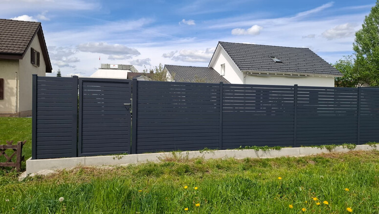 Aluminium Sichtschutz aus dem 2026 in 5610 Wohlen Schweiz von Zaunteam Aargau AG.