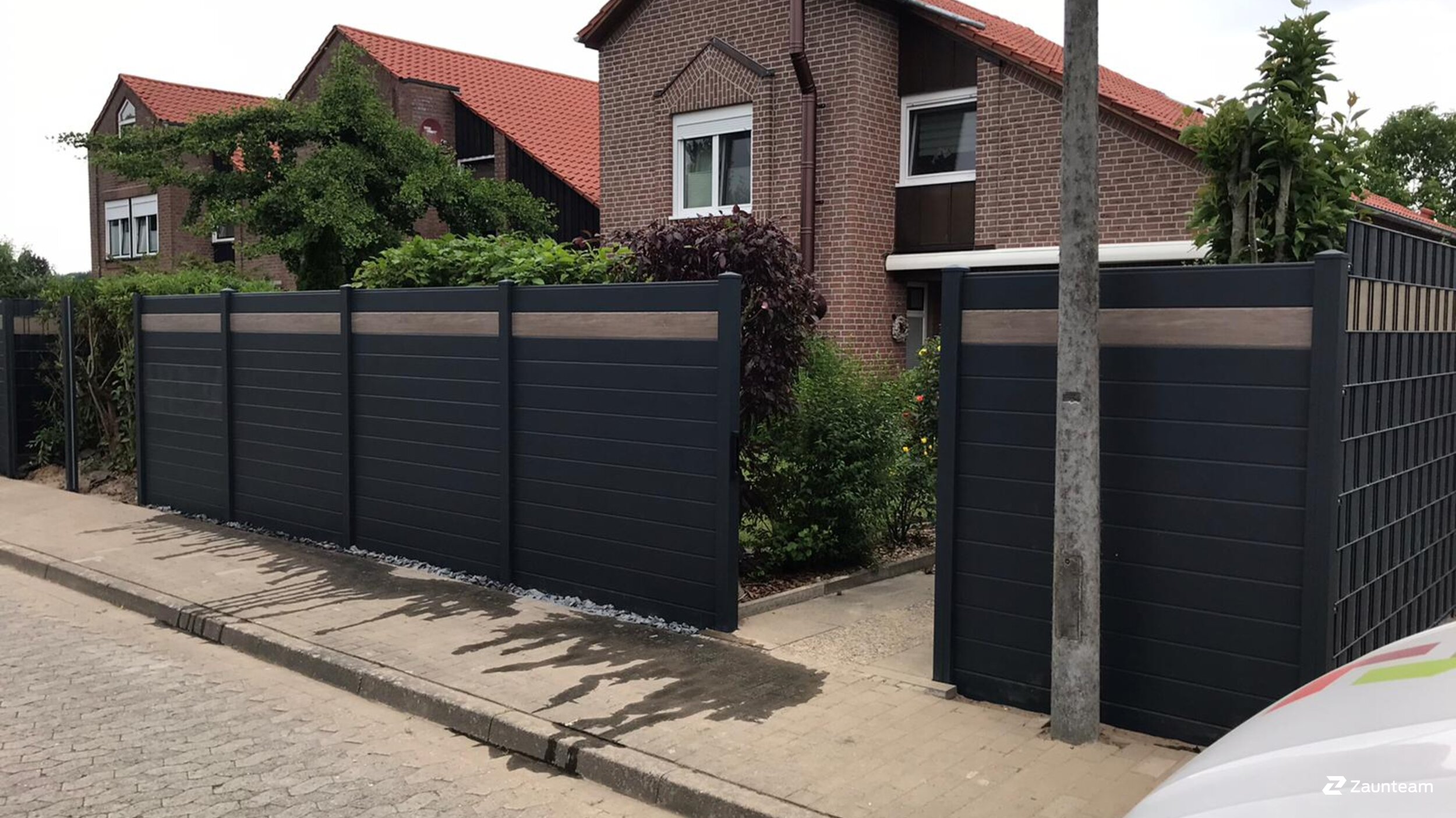 Protection brise-vue en aluminium de 2020 à 29378 Wittingen Allemagne de Zaunteam Südheide-Altmark.