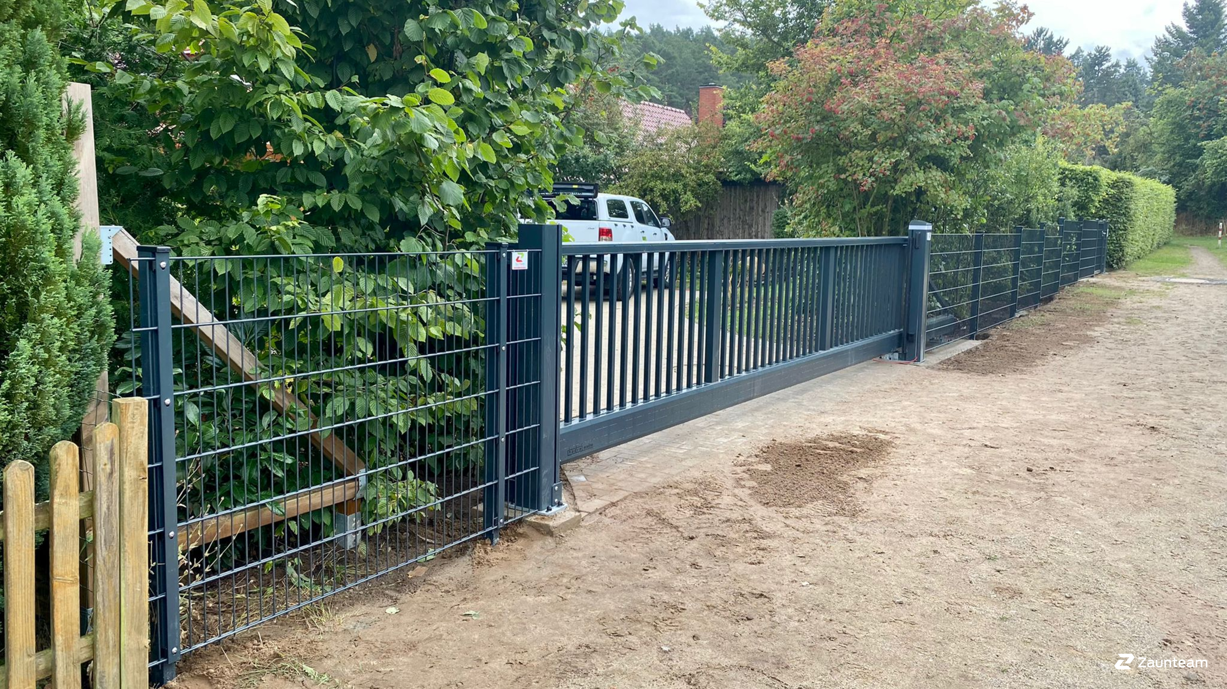 Automatische Tore aus dem 2021 in 21354 Bleckede Deutschland von Zaunteam Südheide-Altmark.