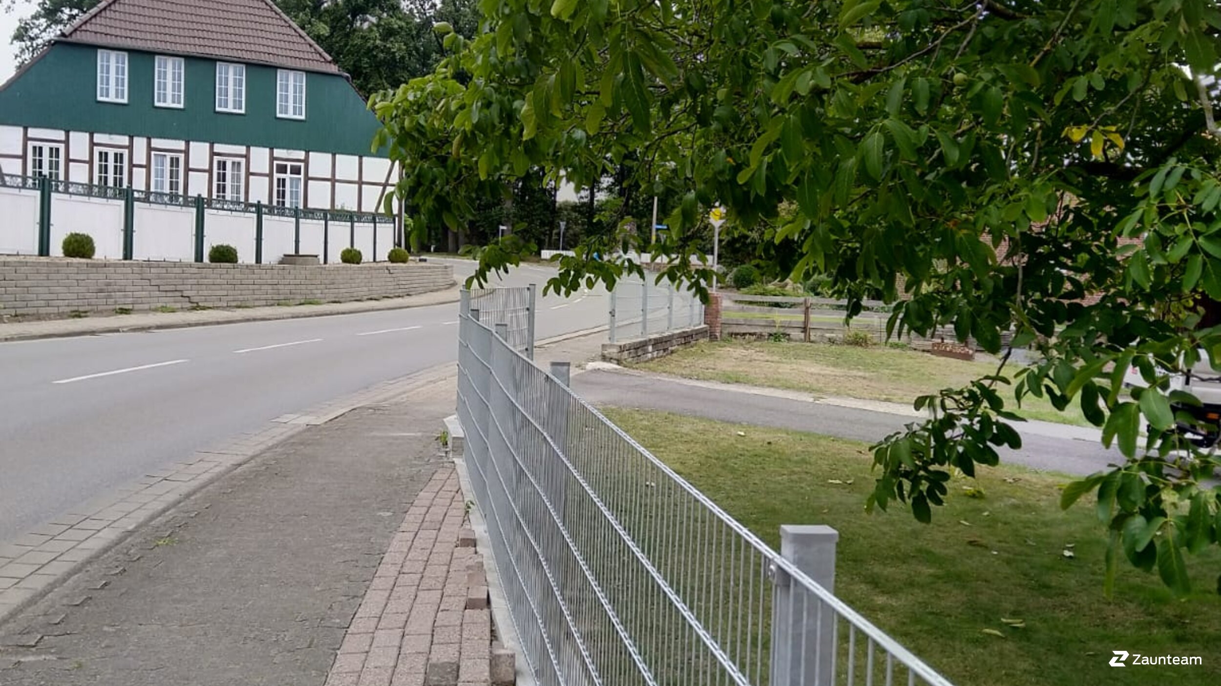 Doppelstabmattenzaun aus dem 2020 in 29386 Dedelstorf Deutschland von Zaunteam Südheide-Altmark.