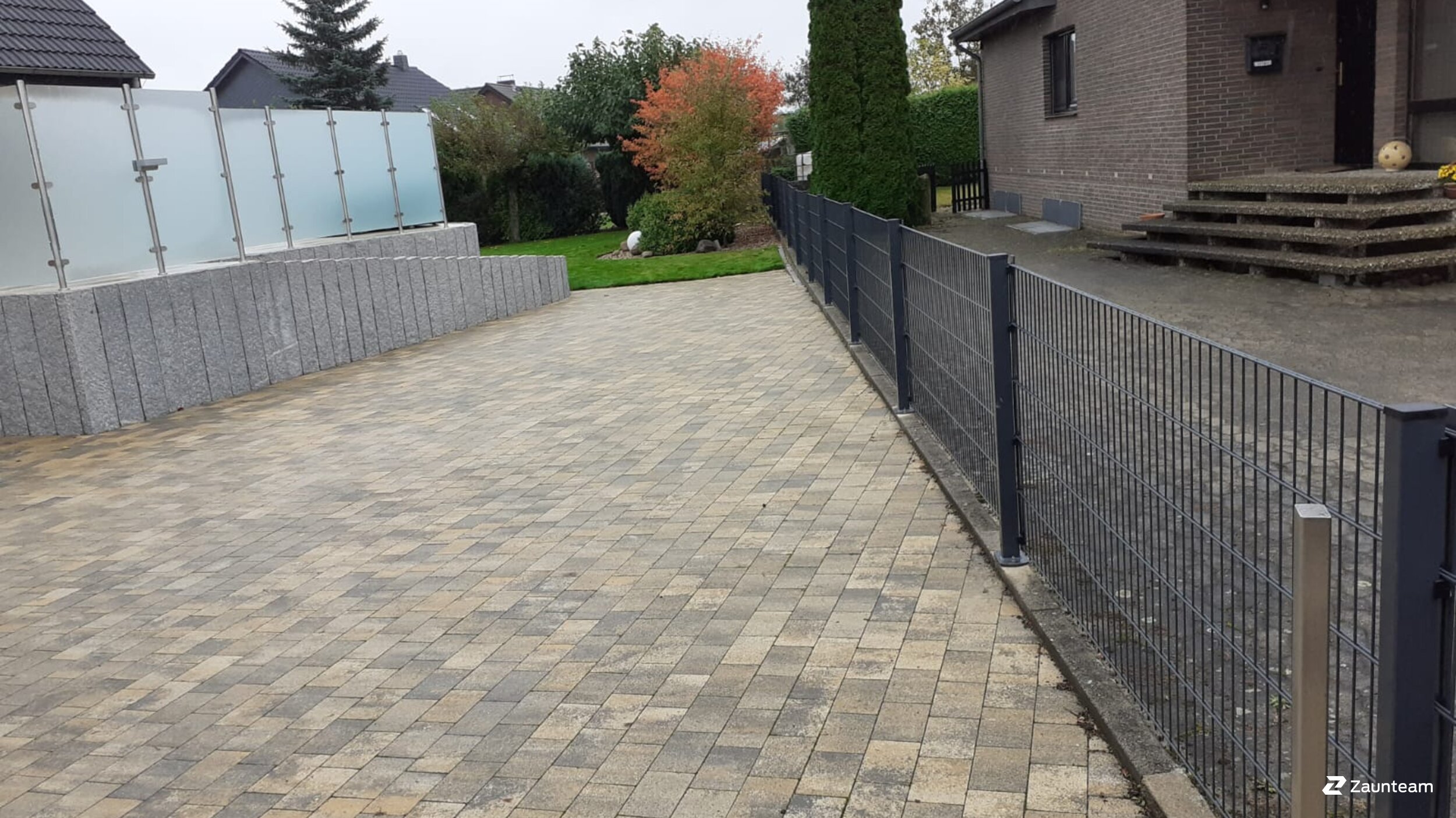 Doppelstabmattenzaun aus dem 2020 in 38464 Groß Twülpstedt Deutschland von Zaunteam Südheide-Altmark.