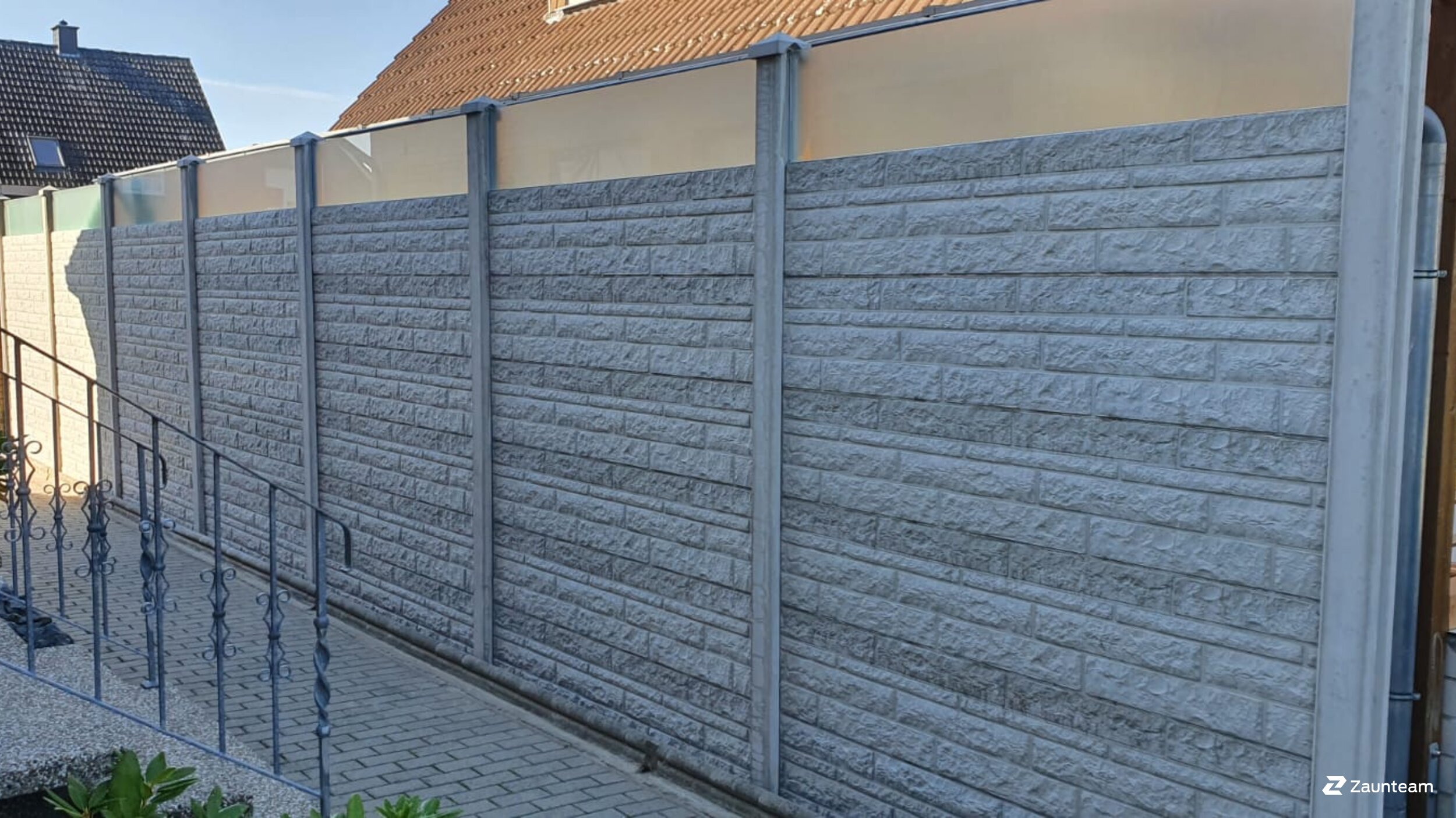 Betonzaun aus dem 2020 in 38471 Rühen Deutschland von Zaunteam Südheide-Altmark.