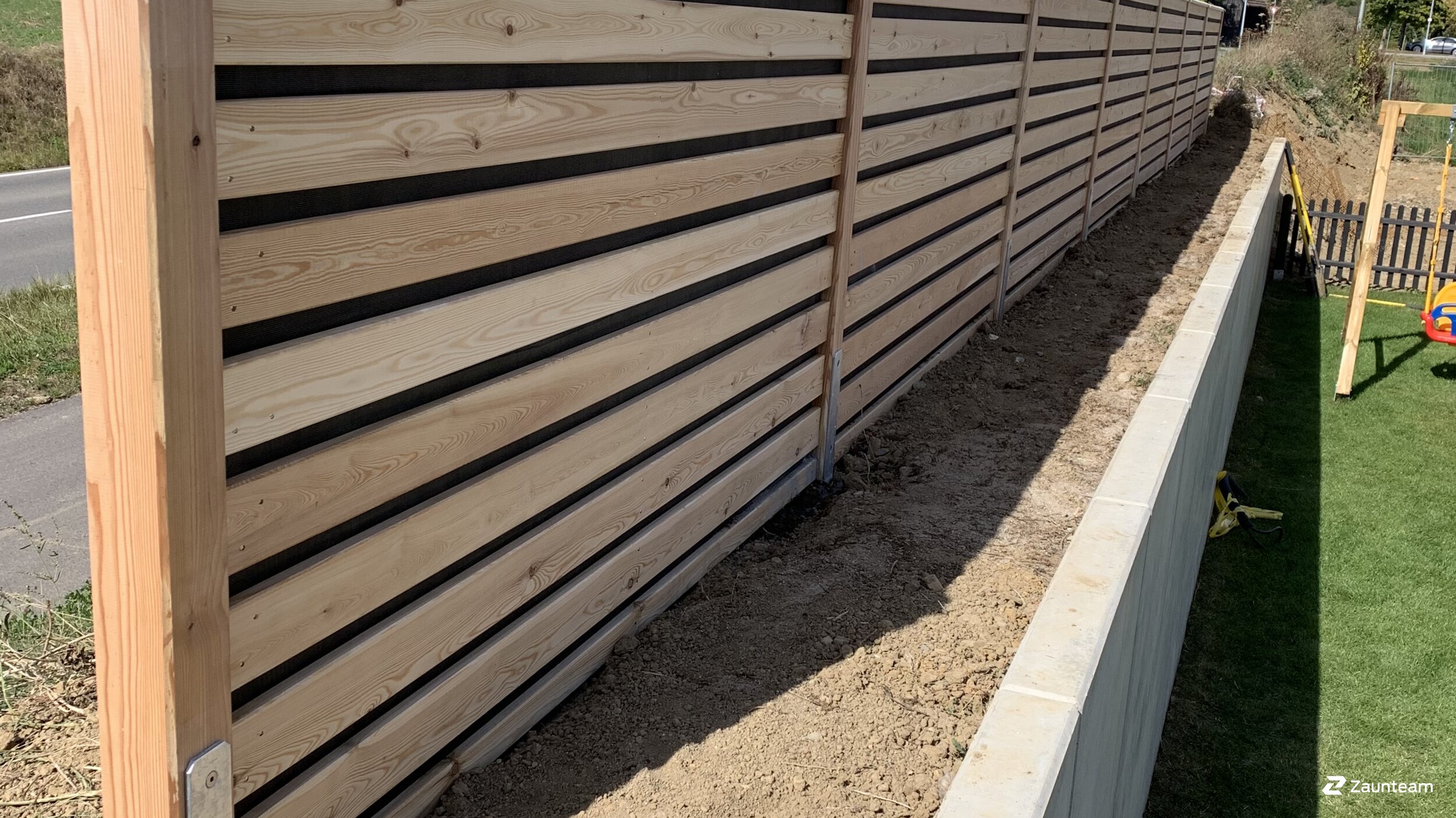 Holz Sichtschutz aus dem 2019 in 73235 Weilheim an der Teck Deutschland von Franchise AG.