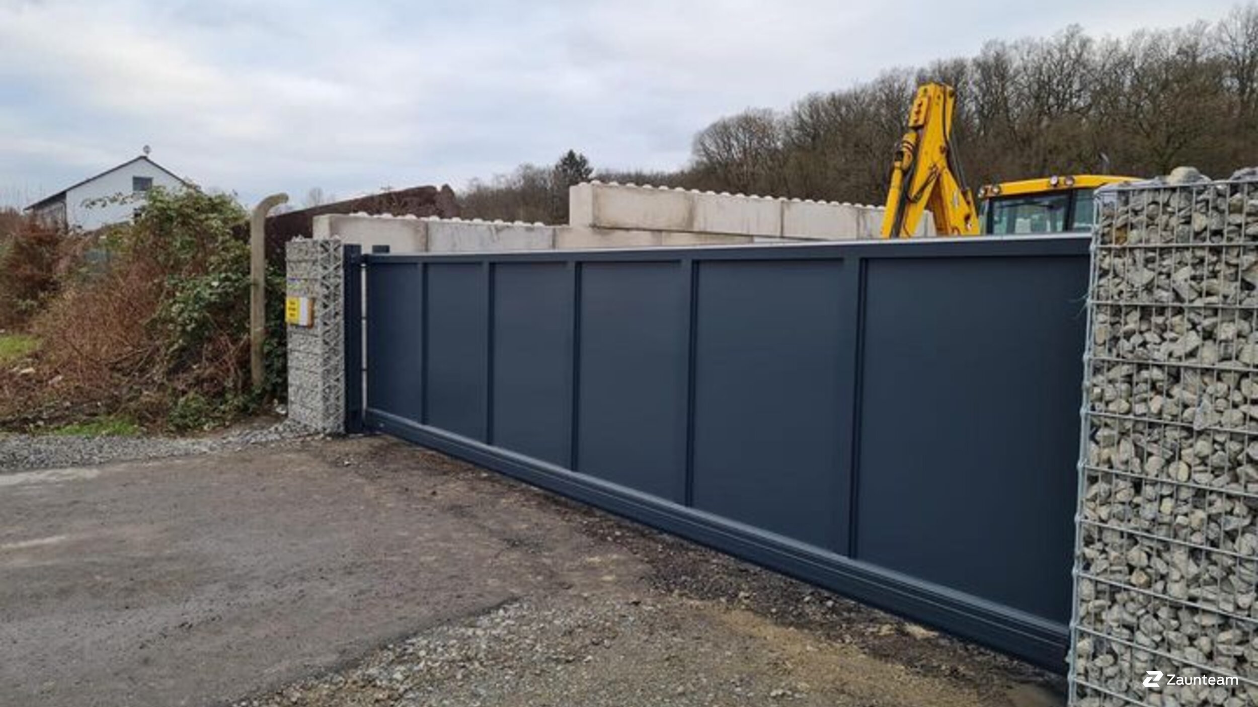 Automatische Tore aus dem 2021 in 59821 Arnsberg Deutschland von Zaunteam Sauerland.