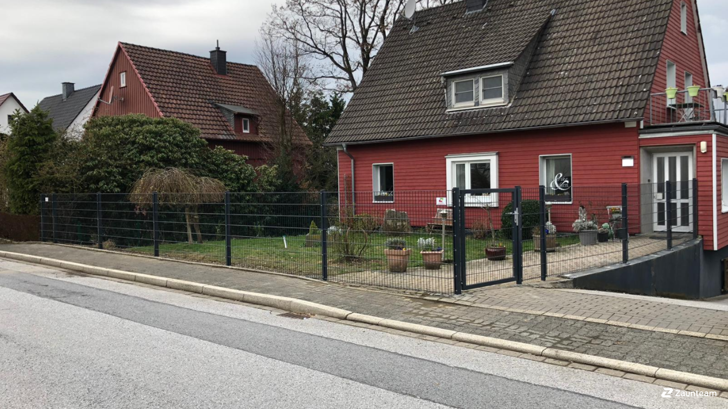 Doppelstabmattenzaun aus dem 2019 in 58553 Halver Deutschland von Zaunteam Sauerland.