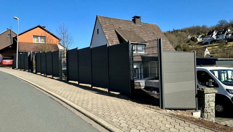 WPC Sichtschutz aus dem 2025 in 58809 Neuenrade Deutschland von Zaunteam Sauerland.