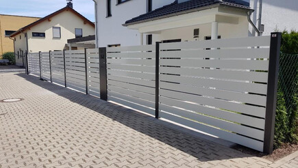 Aluminium Sichtschutz aus dem 2022 in 04178 Leipzig Deutschland von Zaunteam Leipzig.