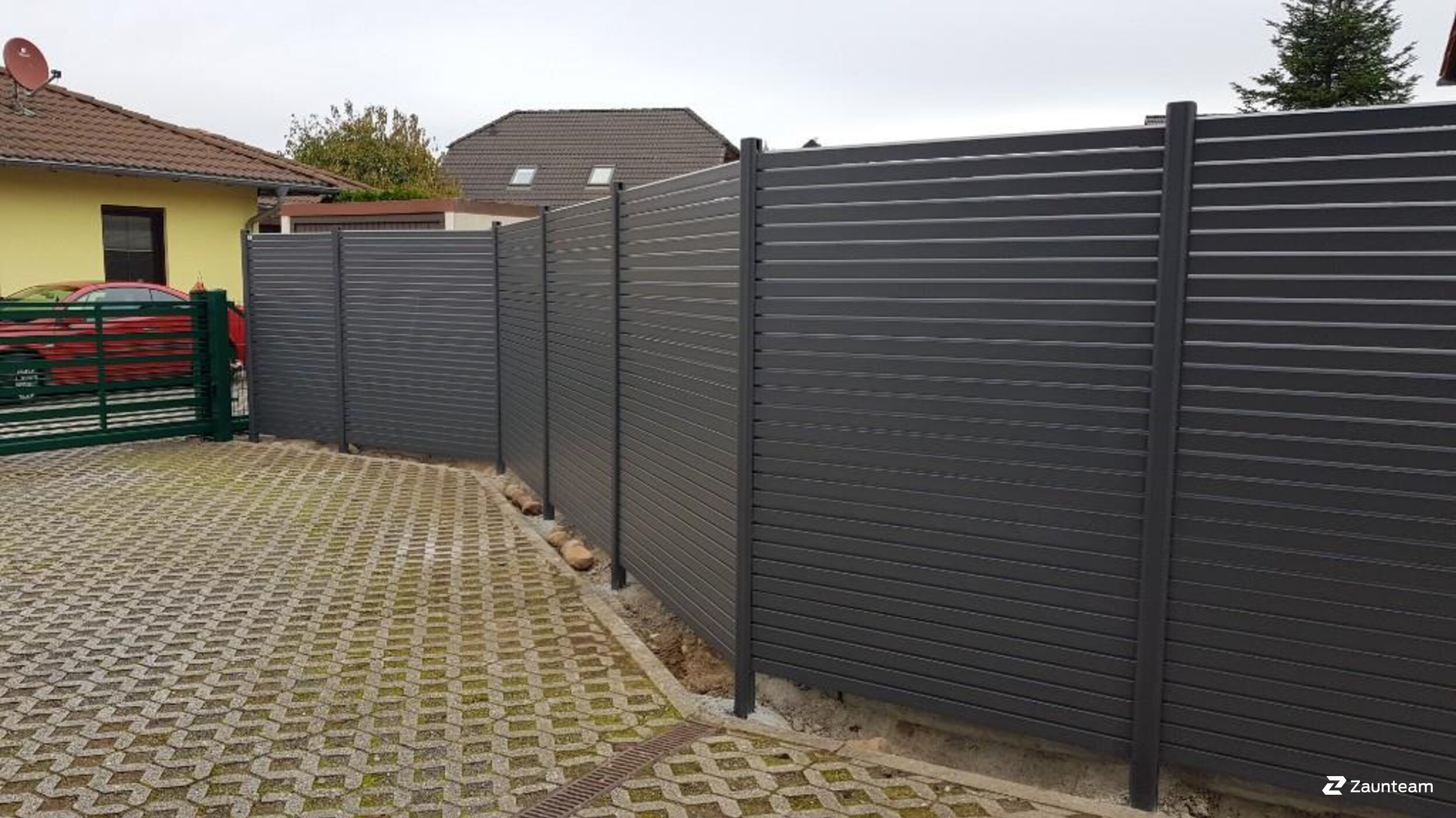 Aluminium Sichtschutz aus dem 2023 in 04425 Taucha Deutschland von Zaunteam Leipzig.