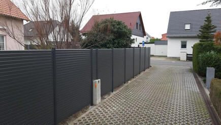 Aluminium Sichtschutz aus dem 2023 in 04425 Taucha Deutschland von Zaunteam Leipzig.