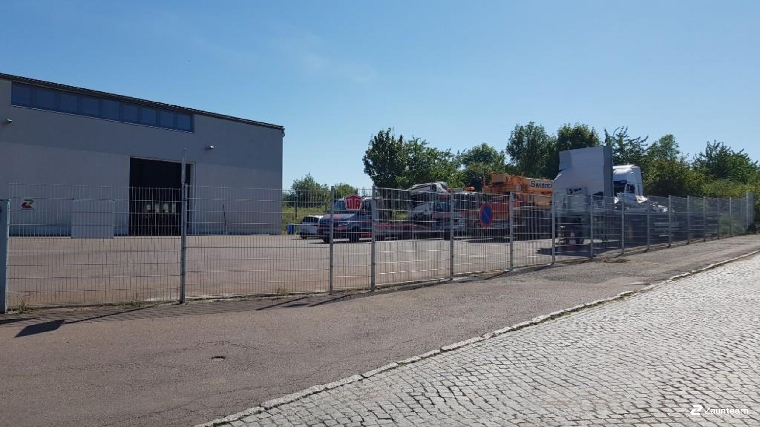 Doppelstabmattenzaun aus dem 2023 in 04155 Leipzig Deutschland von Zaunteam Leipzig.