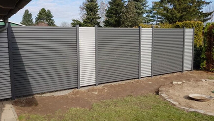 Aluminium Sichtschutz aus dem 2023 in 04683 Naunhof Deutschland von Zaunteam Leipzig.