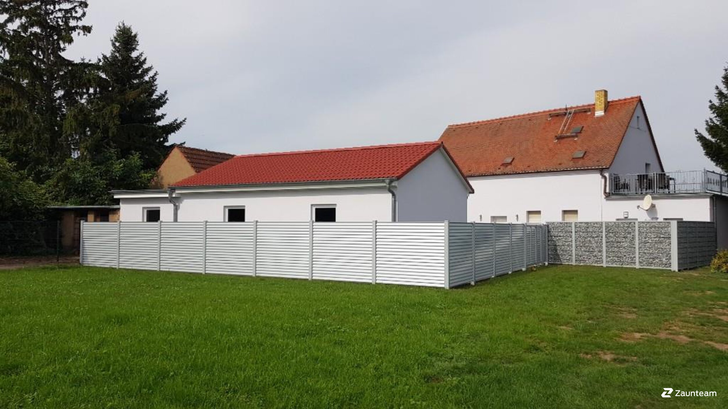 Aluminium Sichtschutz aus dem 2023 in 04509 Schkeuditz Deutschland von Zaunteam Leipzig.