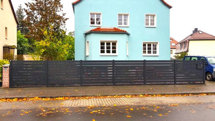 Aluminium Sichtschutz aus dem 2023 in 04420 Leipzig Deutschland von Zaunteam Leipzig.