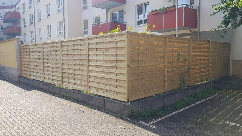 Holz Sichtschutz aus dem 2025 in 04317 Leipzig Deutschland von Zaunteam Leipzig.