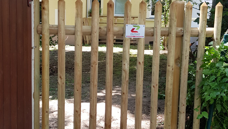 Clôture en palisades de 2025 à 04157 Leipzig Allemagne de Zaunteam Leipzig.