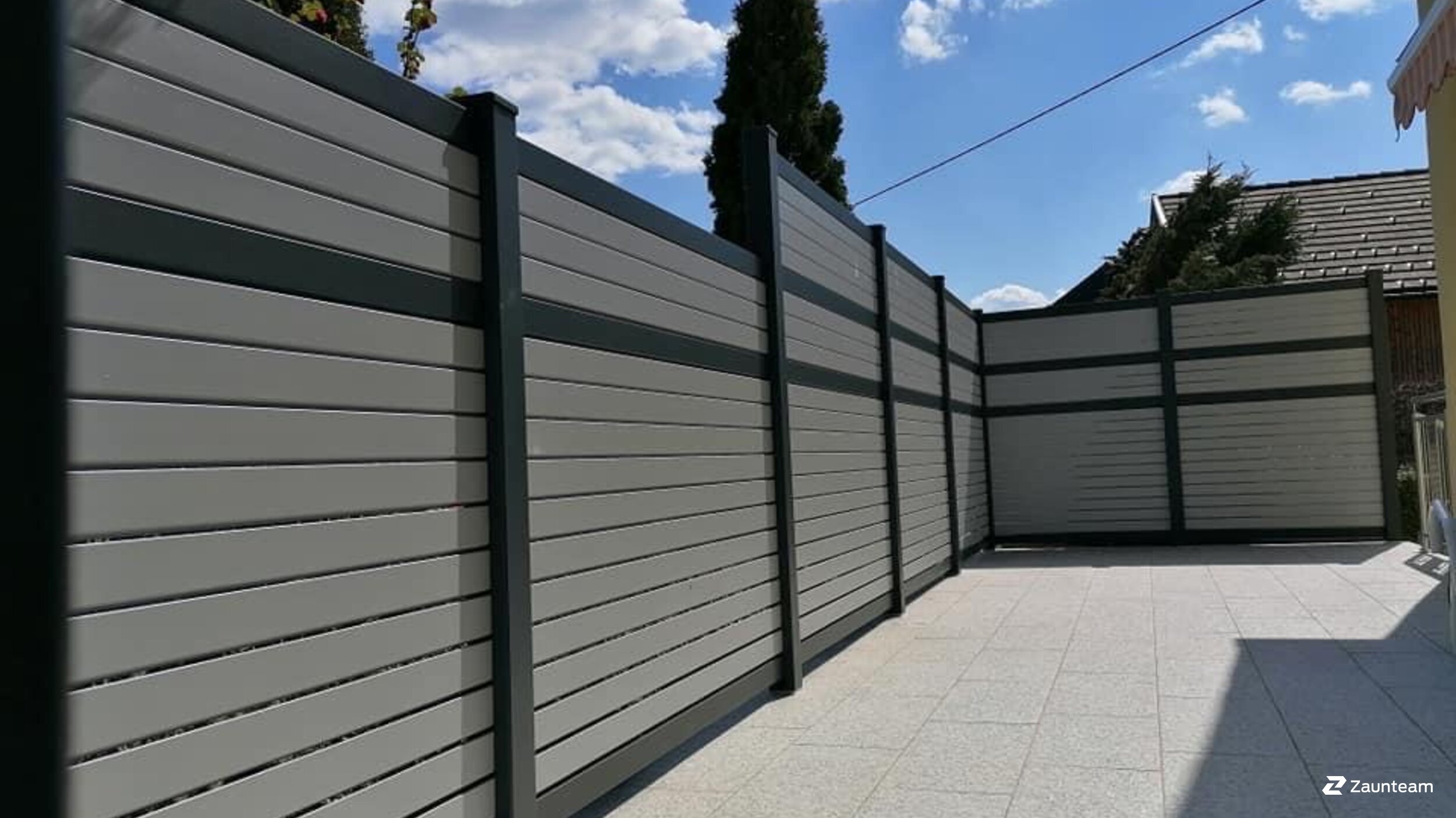Aluminium Sichtschutz aus dem 2021 in 9551 Bodensdorf Österreich von Zaunteam Kärnten-Ost.