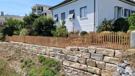 Clôture en lattes de 2023 à 8194 Hüntwangen Suisse de Zaunteam Zürich-Unterland.