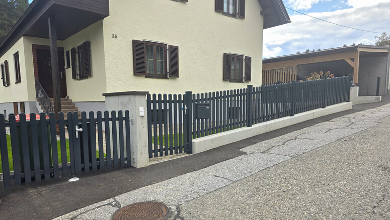 Aluzaun aus dem 2025 in 9500 Villach Österreich von Zaunteam Kärnten-Mitte.