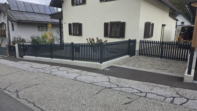 Aluzaun aus dem 2025 in 9500 Villach Österreich von Zaunteam Kärnten-Mitte.