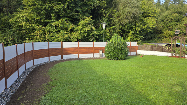 Aluminium Sichtschutz aus dem 2025 in 9500 Villach Österreich von Zaunteam Kärnten-Mitte.