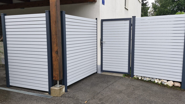 Aluminium Sichtschutz aus dem 2025 in 9871 Seeboden Österreich von Zaunteam Kärnten-Mitte.