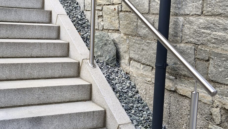 Geländer und Handläufe aus dem 2025 in 9861 Eisentratten Österreich von Zaunteam Kärnten-Mitte.