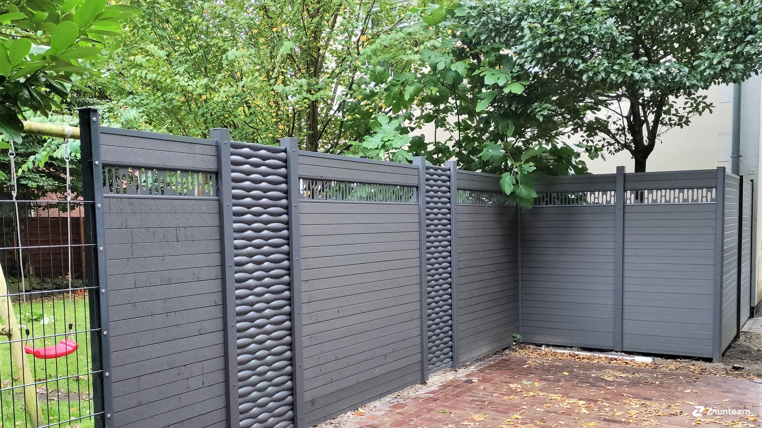 WPC Sichtschutz aus dem 2021 in 26129 Oldenburg Deutschland von Zaunteam Friesische-Wehde.