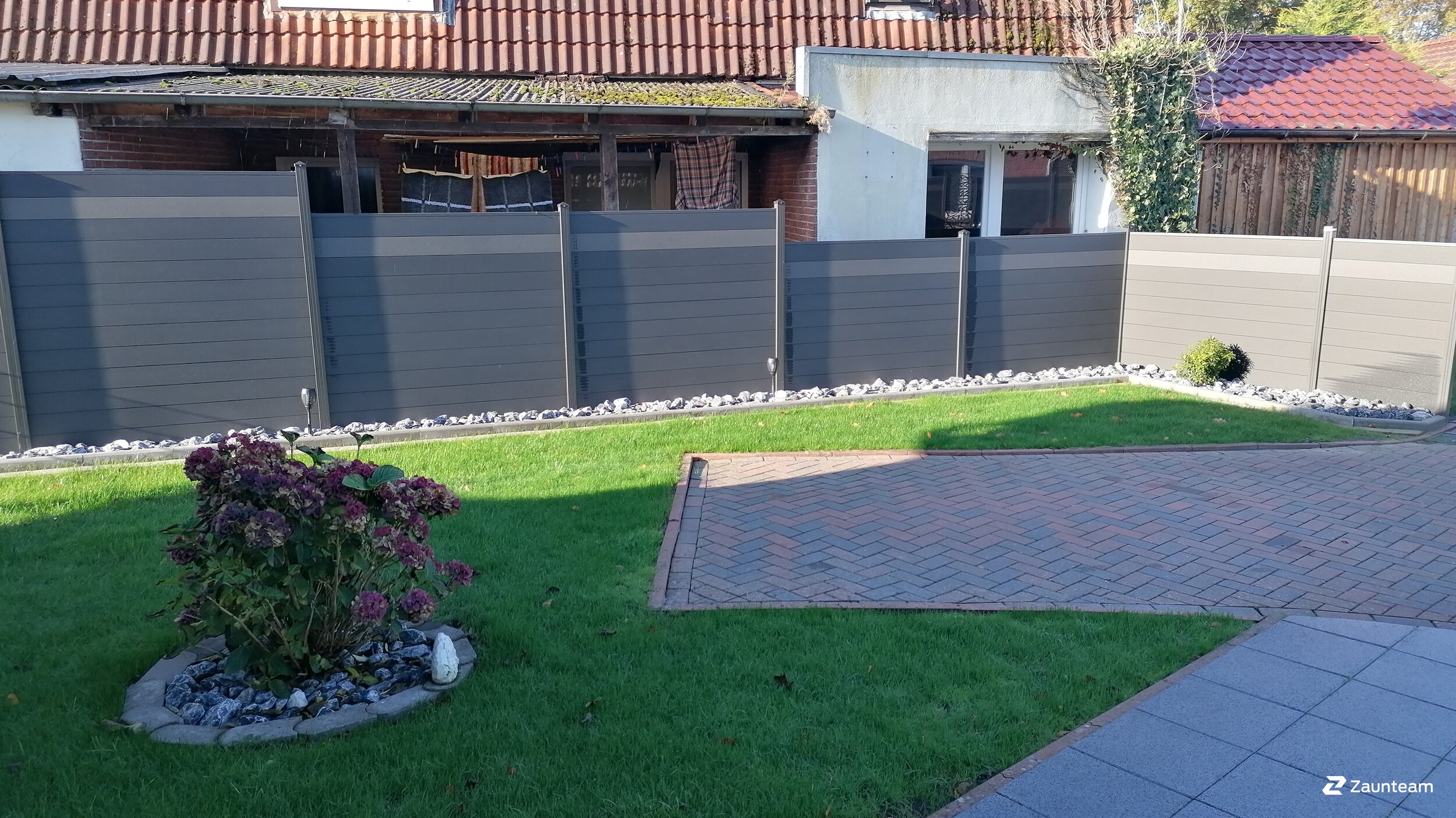 WPC Sichtschutz aus dem 2021 in 26340 Zetel Deutschland von Zaunteam Friesische-Wehde.