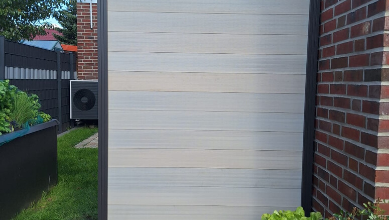 Pare-vue en WPC de 2025 à 26349 Jade Allemagne de Zaunteam Friesische-Wehde.